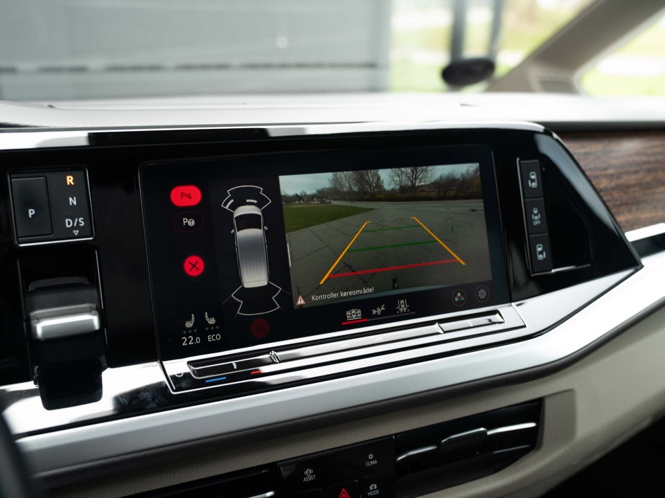 VW Multivan 1,4 eHybrid Style DSG kort