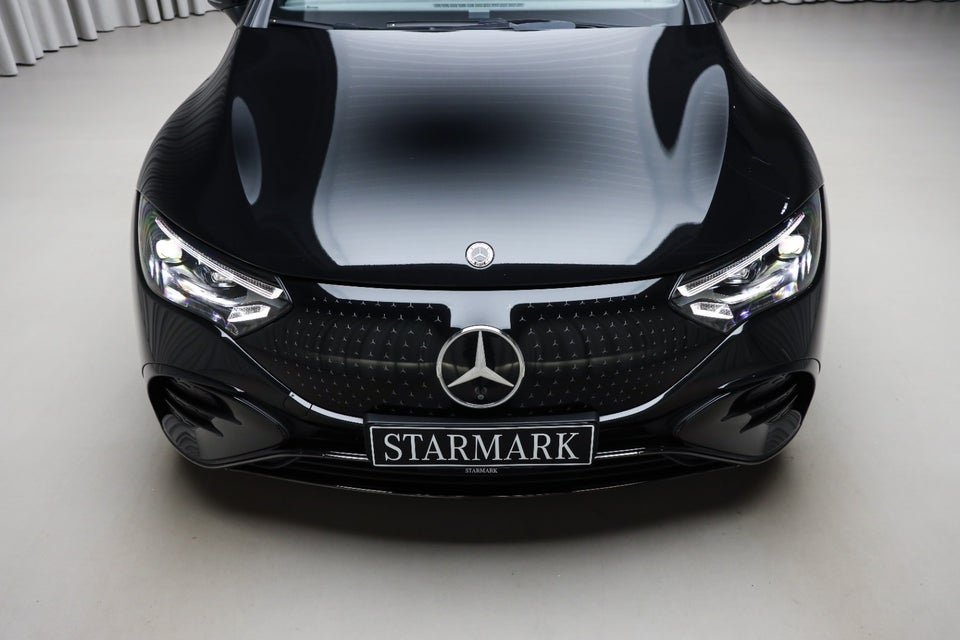 Mercedes EQE350 AMG Line 4Matic 4d