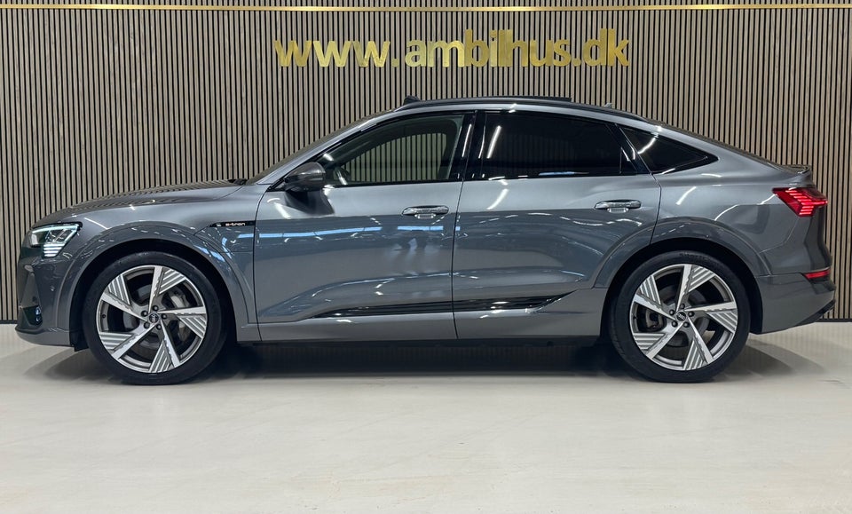 Audi e-tron 55 S-line Sportback quattro 5d