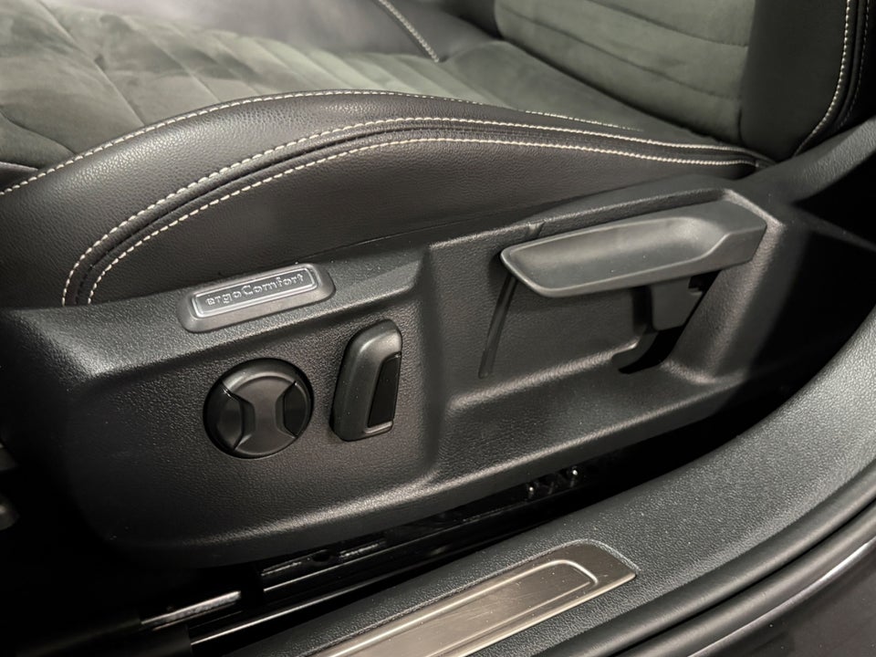 VW Passat 1,4 GTE High Variant DSG 5d