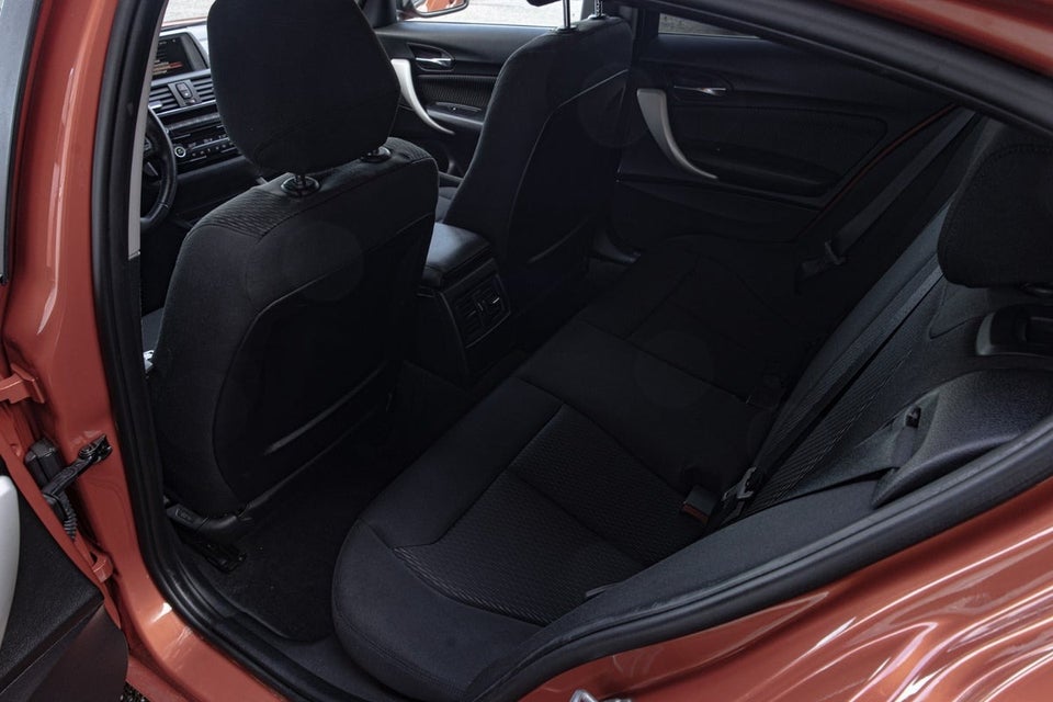 BMW 120i 1,6  5d