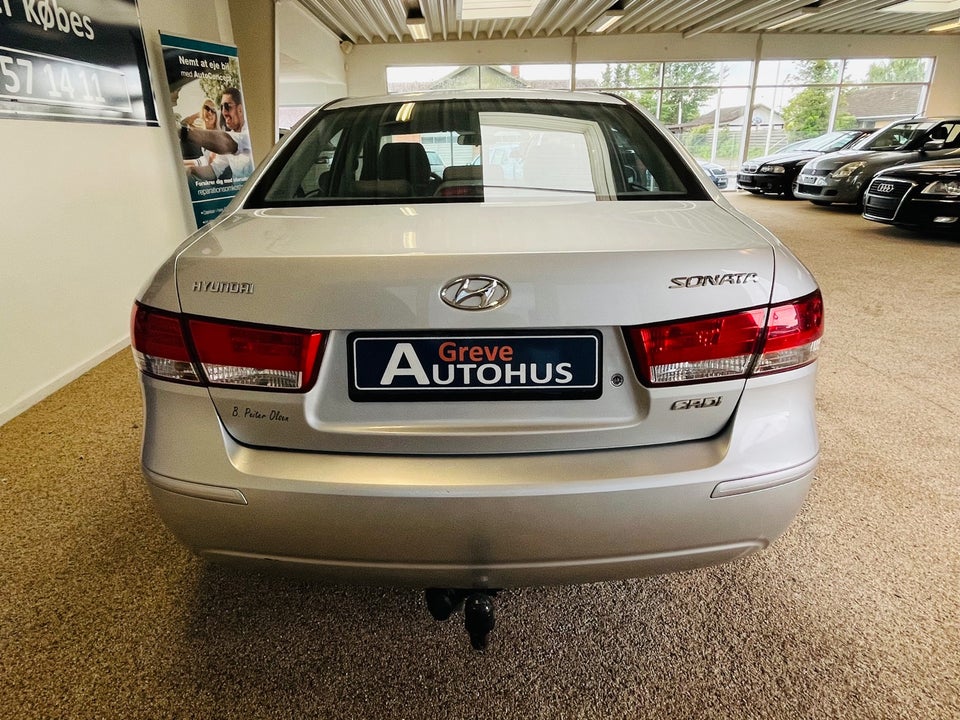 Hyundai Sonata 2,0 CRDi GLS aut. 4d