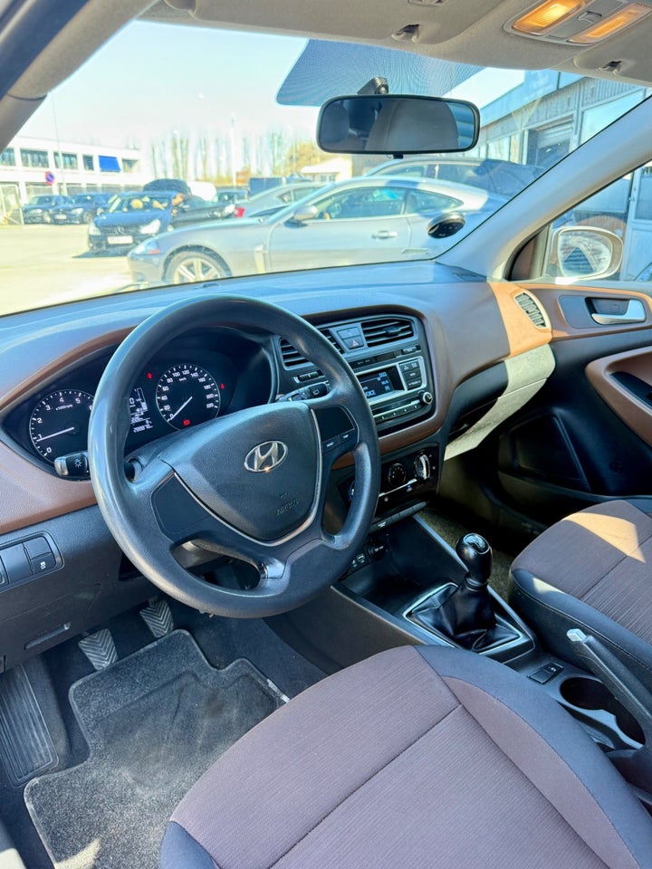 Hyundai i20 1,25 Active 5d