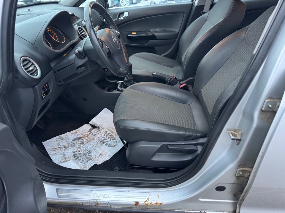Opel Corsa 1,3 CDTi 75 Cosmo 5d