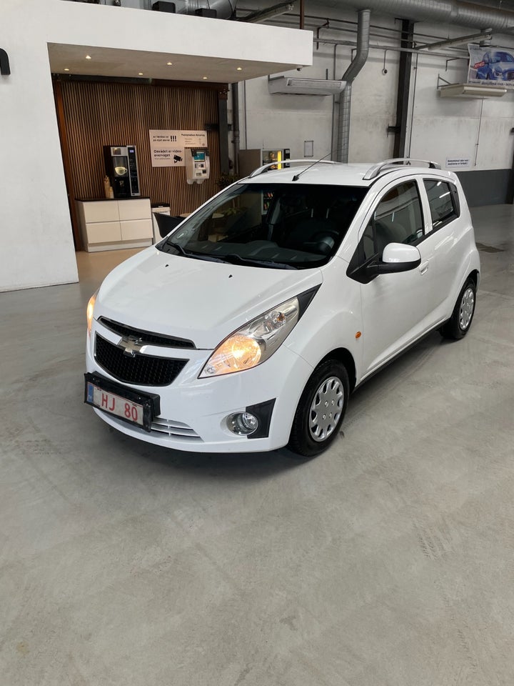 Chevrolet Spark 1,0 LS 5d