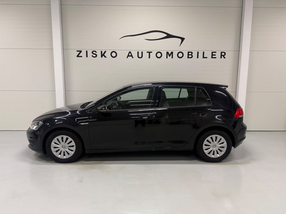 VW Golf VII 1,6 TDi 110 BlueMotion 5d