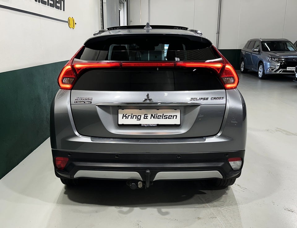 Mitsubishi Eclipse Cross 1,5 T 163 Intense+ CVT 5d