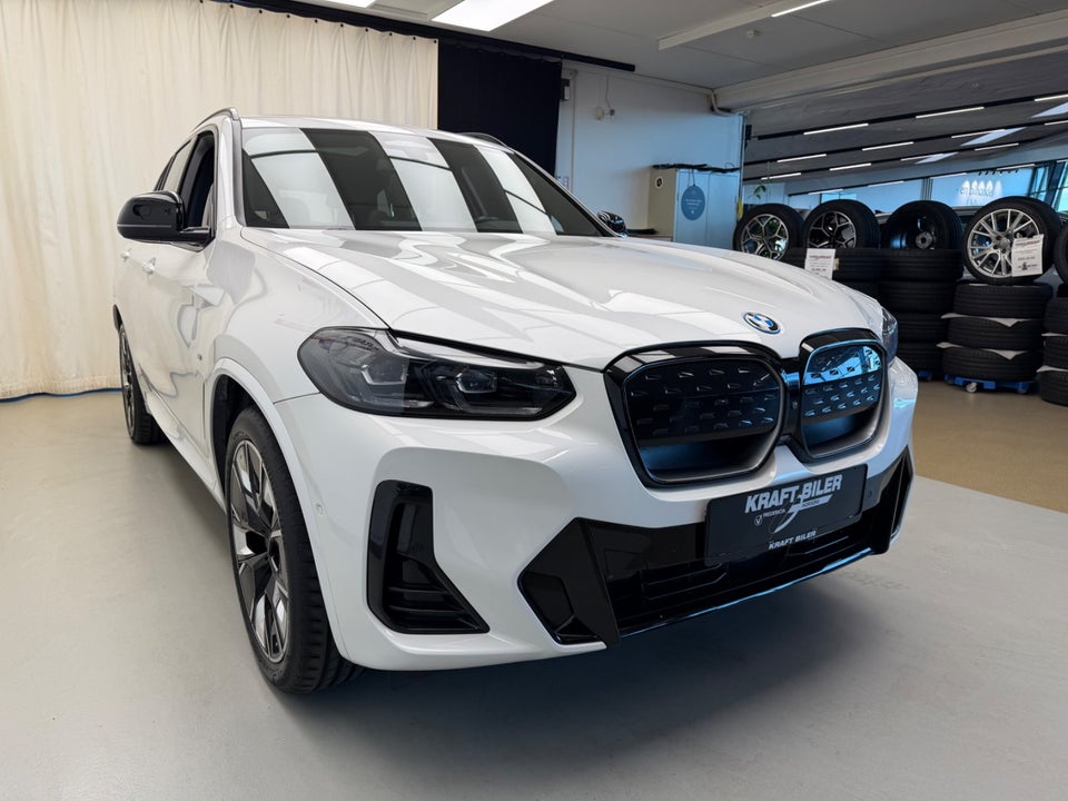BMW iX3 Charged Plus M-Sport 5d