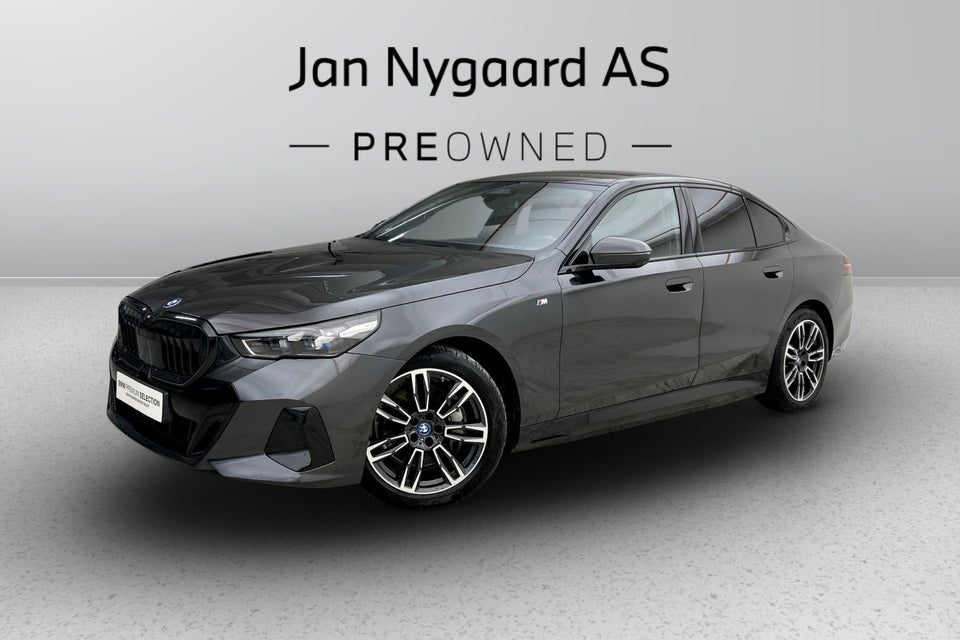 BMW i5 eDrive40 M-Sport 4d