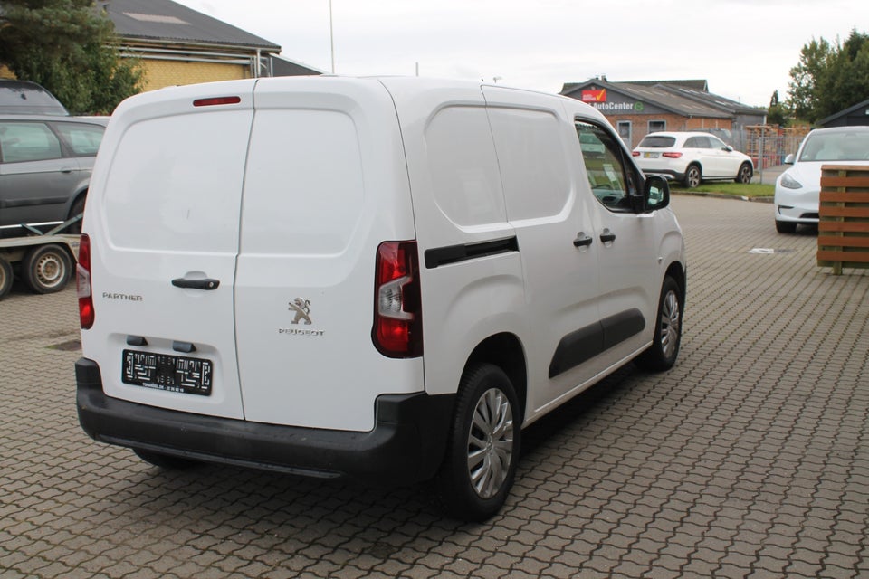 Peugeot Partner 1,5 BlueHDi 100 L1V1 Zap Van