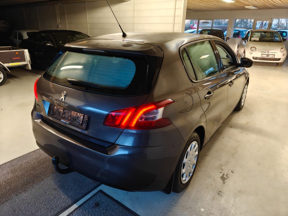 Peugeot 308 1,2 VTi 82 Active 5d