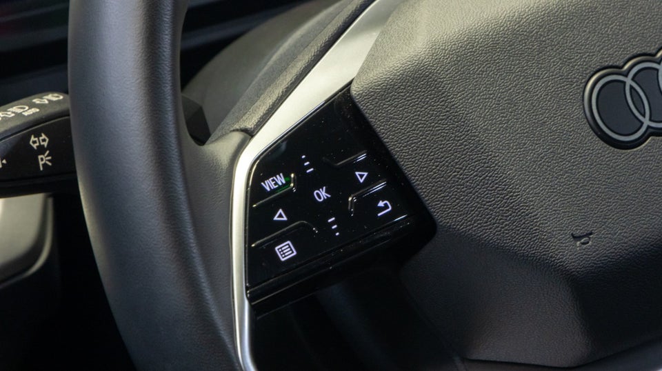 Audi Q4 e-tron 40 Advanced 5d