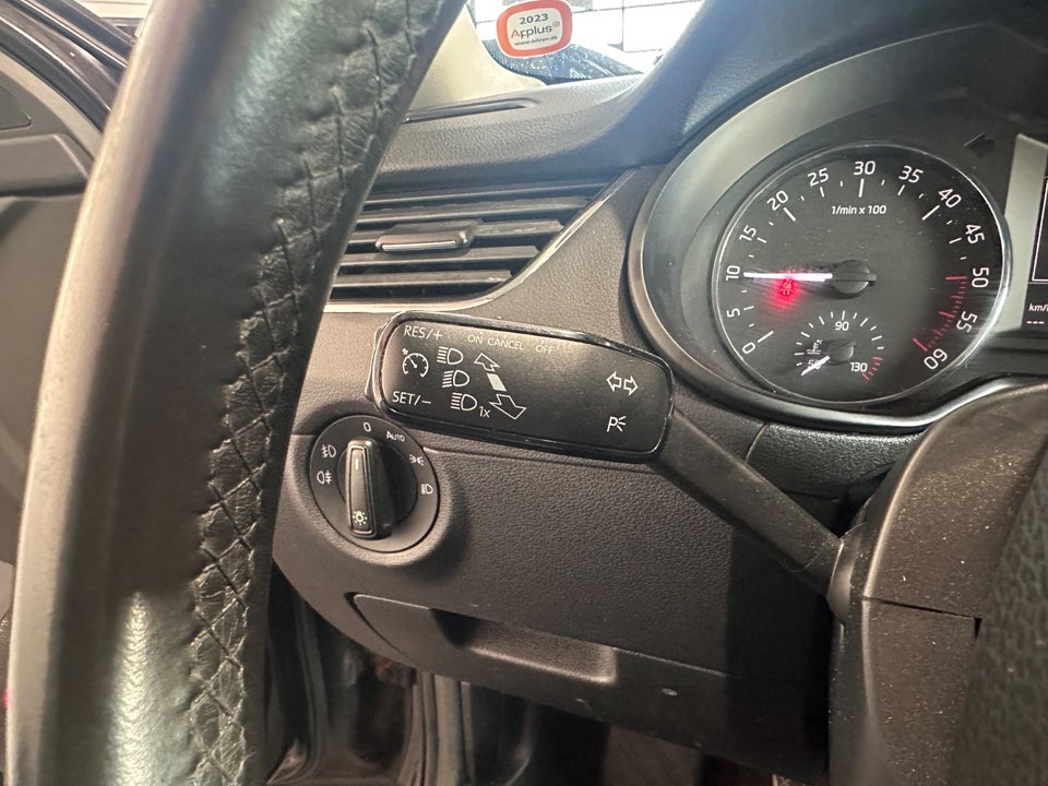 Skoda Octavia 2,0 TDi 150 Elegance Combi 5d