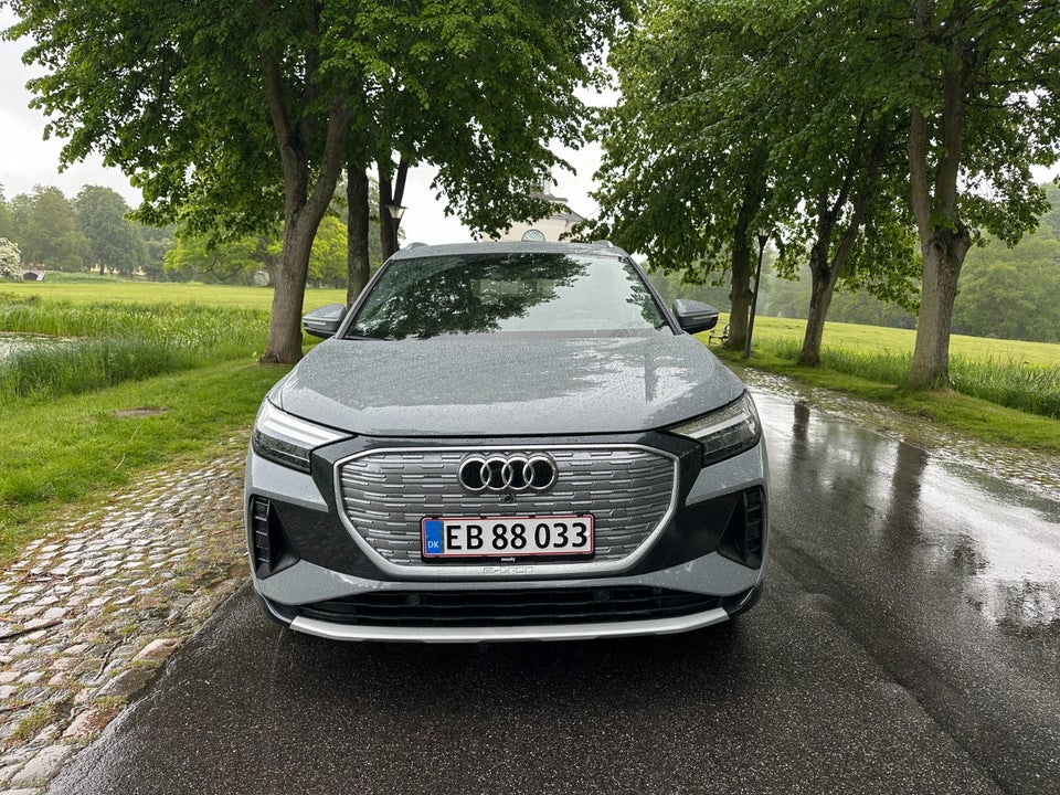 Audi Q4 e-tron 35 Advanced 5d