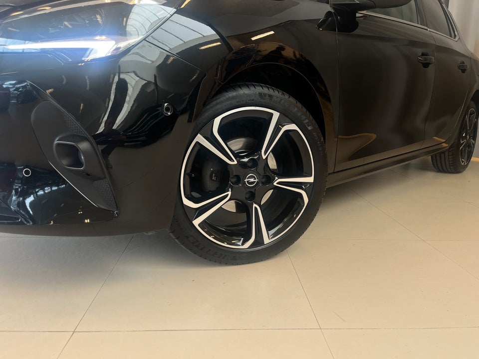 Opel Corsa 1,2 Sport 5d