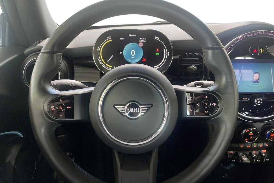 MINI Cooper SE Classic Trim 3d