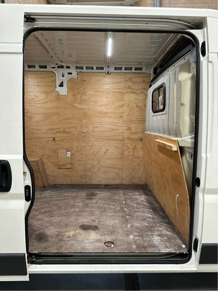 Citroën Jumper 33 2,0 BlueHDi 160 Kassevogn L2H2