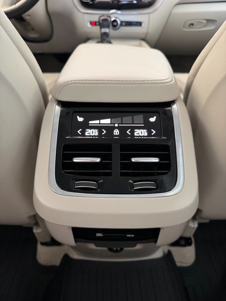 Volvo XC60 2,0 D4 190 Inscription aut. 5d
