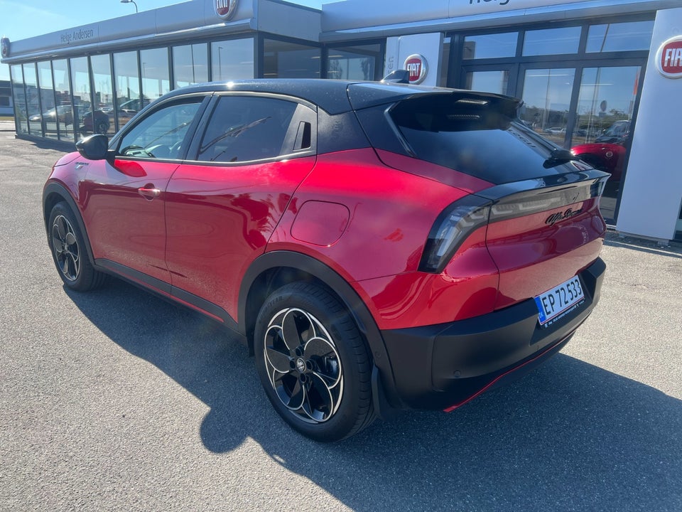 Alfa Romeo Junior Elettrica Speciale 5d