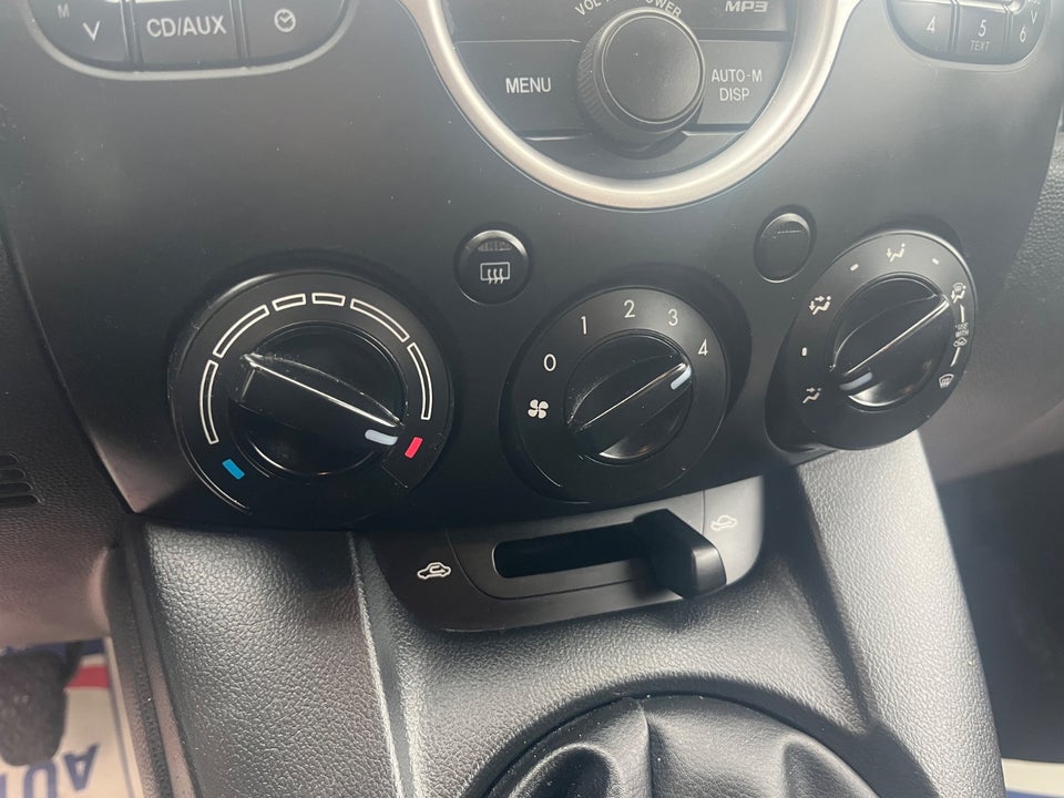 Mazda 2 1,3 Advance 3d