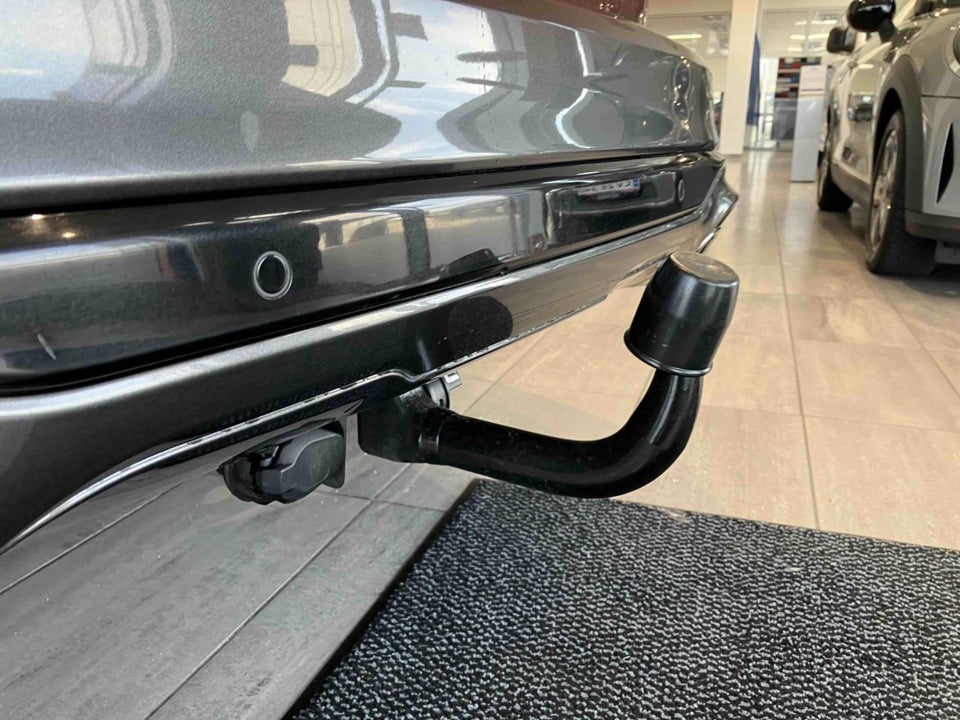 Ford Kuga 2,5 PHEV Vignale CVT 5d