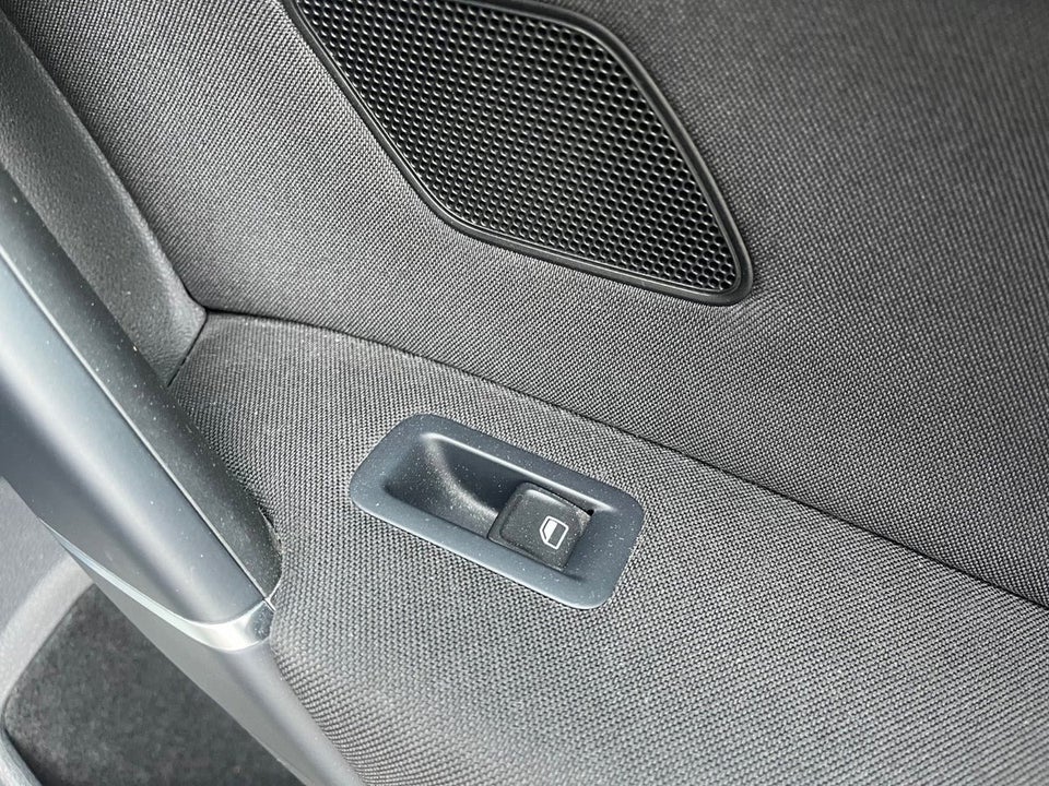 VW Golf Sportsvan 1,4 TSi 125 Comfortline DSG BMT 5d