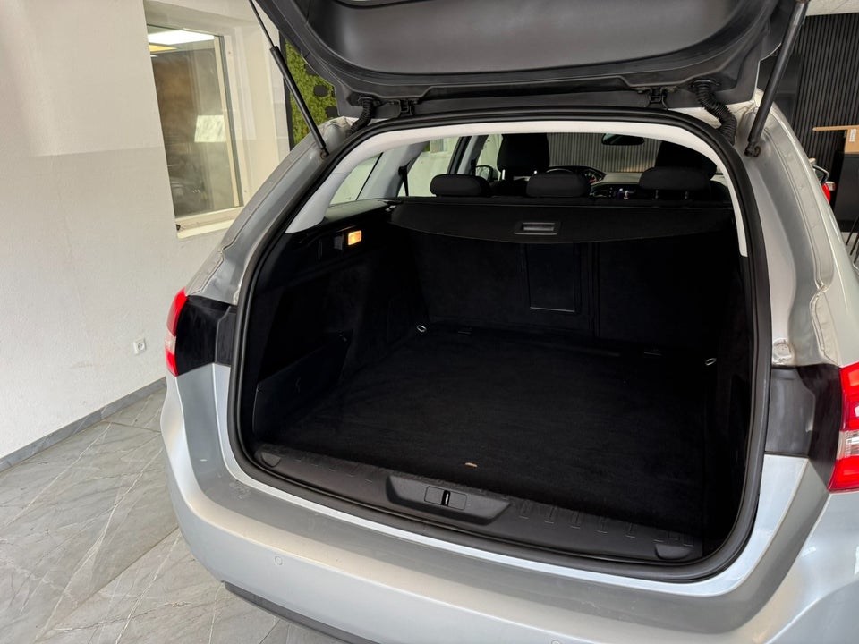 Peugeot 308 1,6 BlueHDi 120 Active SW EAT6 5d