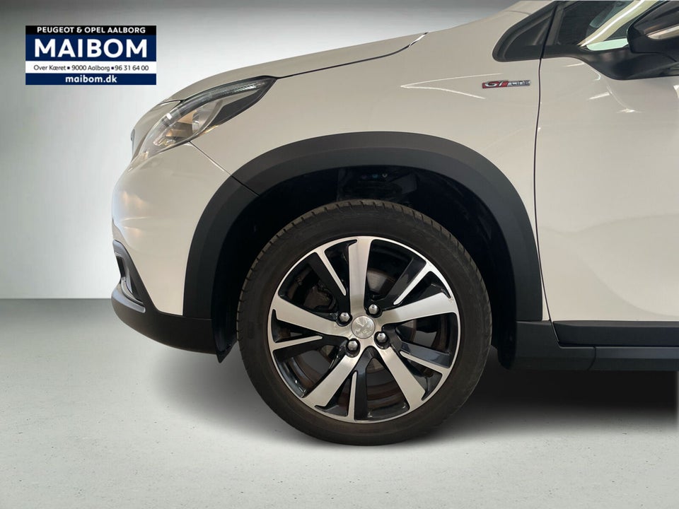 Peugeot 2008 1,5 BlueHDi 120 GT Line Sky EAT6 5d