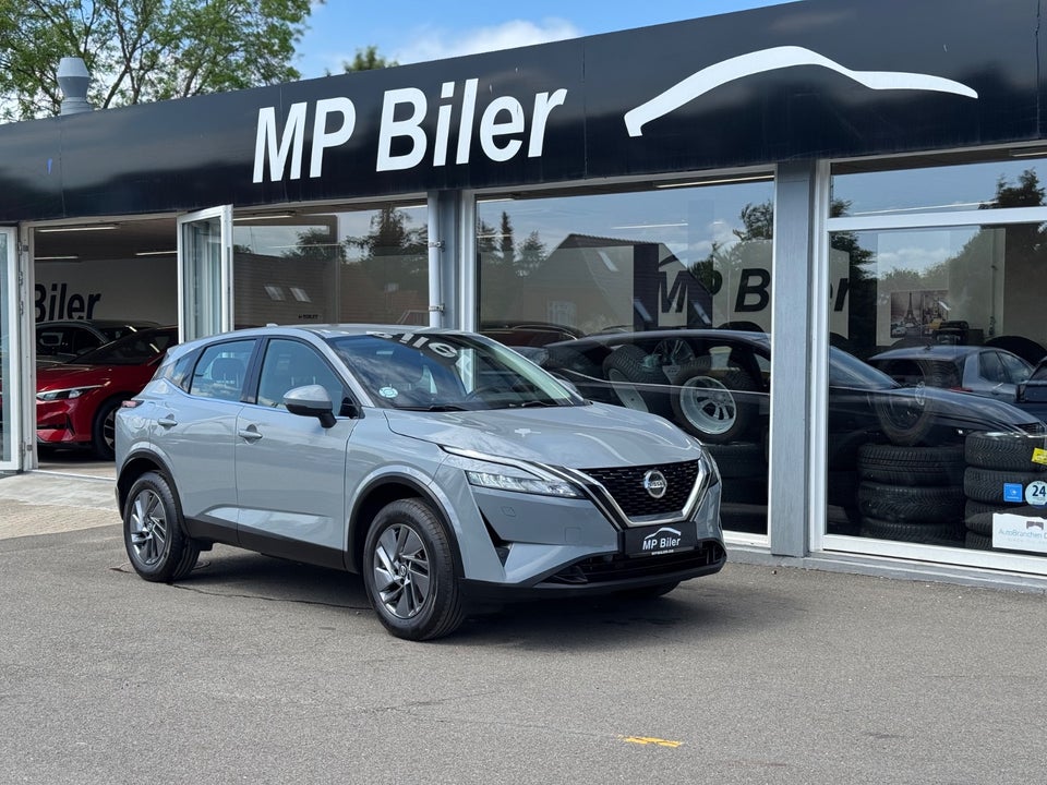 Nissan Qashqai 1,3 mHEV Acenta 5d