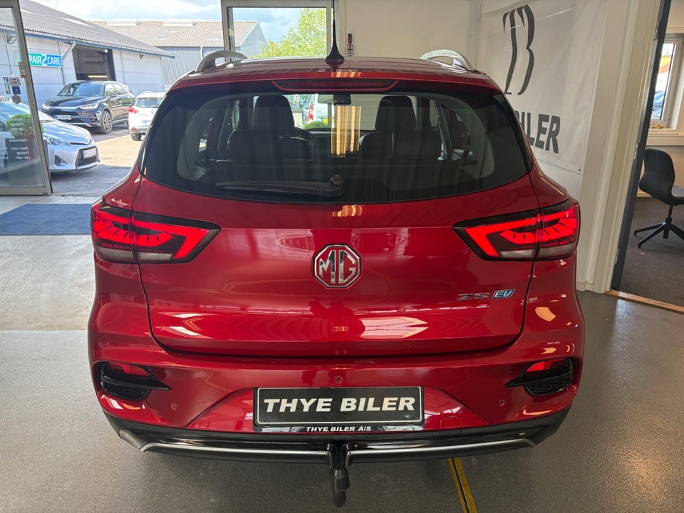 MG ZS 70 Luxury 5d