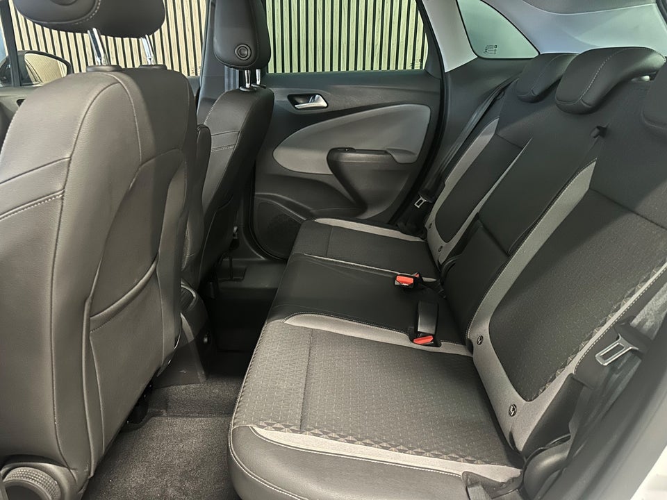 Opel Crossland X 1,2 T 110 Sport 5d