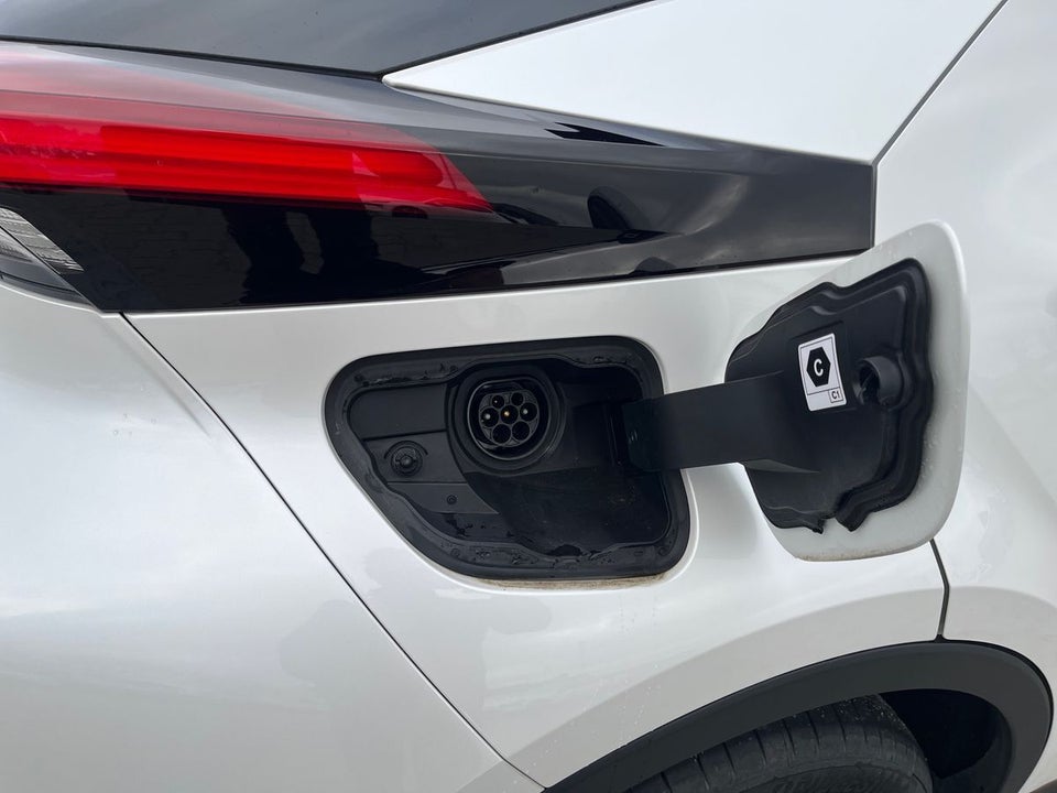 Toyota C-HR 2,0 Plug-in Hybrid Style 5d