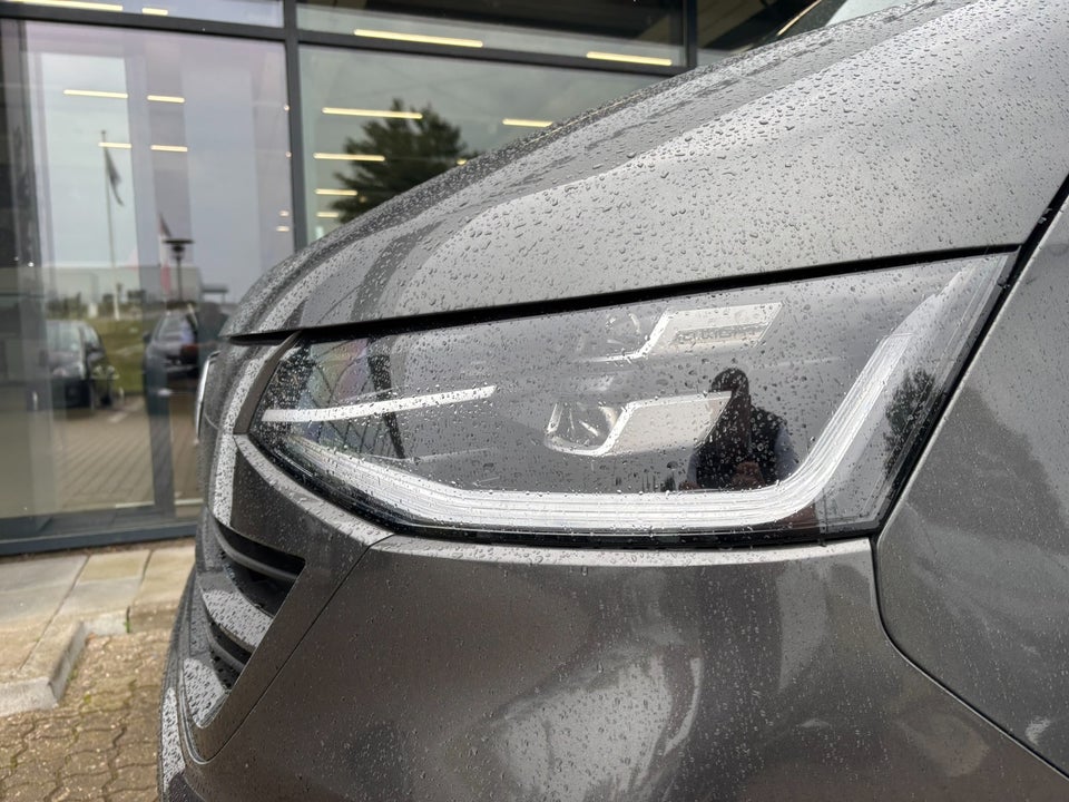 VW Transporter 2,0 TDi 150 Comfort Kassevogn aut. LWB