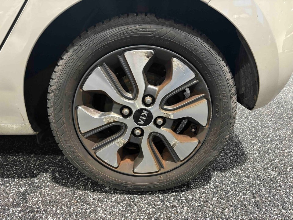 Kia Picanto 1,0 Attraction 5d