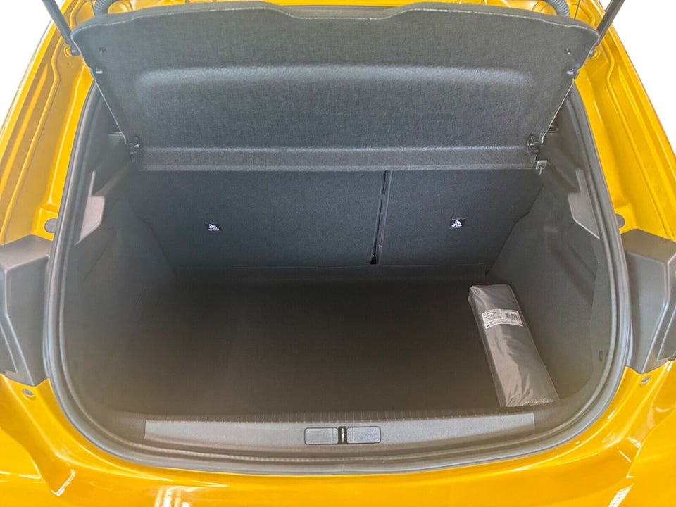 Peugeot e-208 50 Active Pack 5d