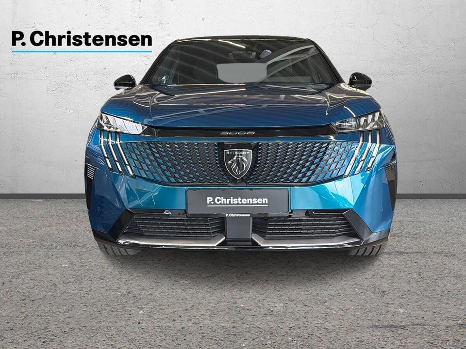 Peugeot e-3008 77 GT Pack 5d