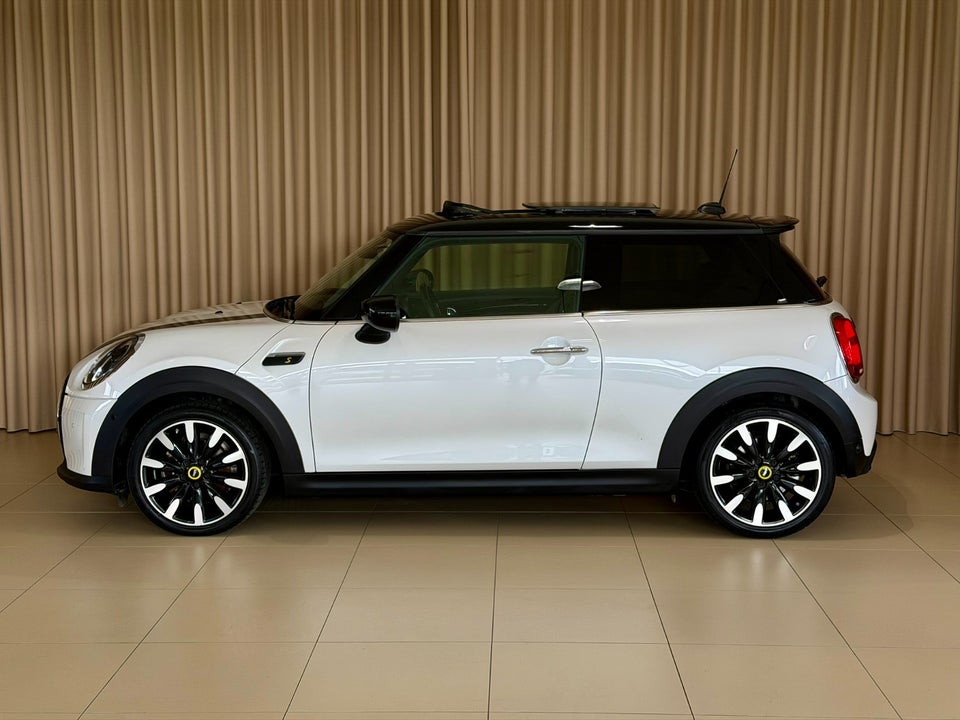 MINI Cooper SE Edition Premium Plus 3d