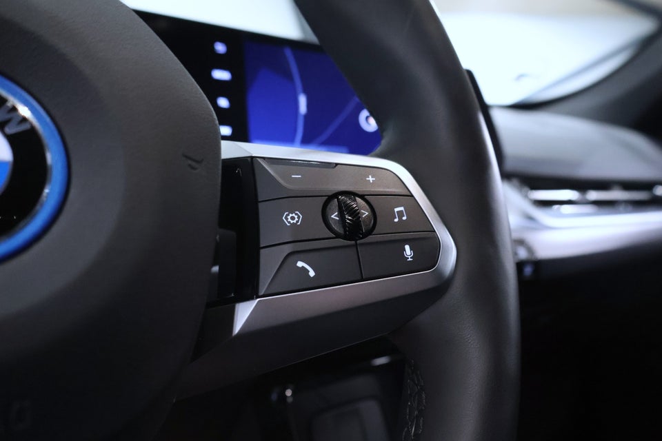 BMW iX1 eDrive20 M-Sport 5d