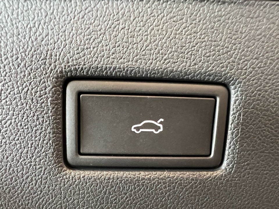 Ford Explorer 77 Select Extended Range 5d