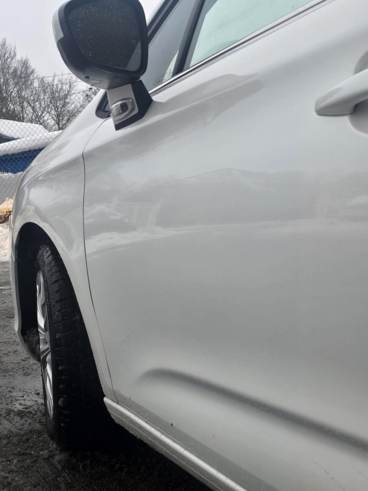 Citroën C4 1,6 BlueHDi 100 Feel 5d