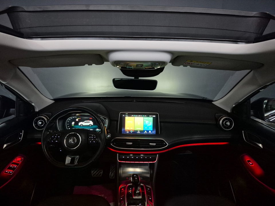 MG EHS 1,5 PHEV Luxury 5d