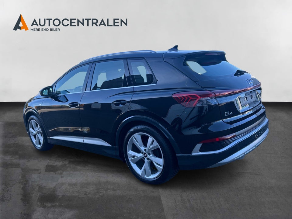 Audi Q4 e-tron 40 S-line 5d