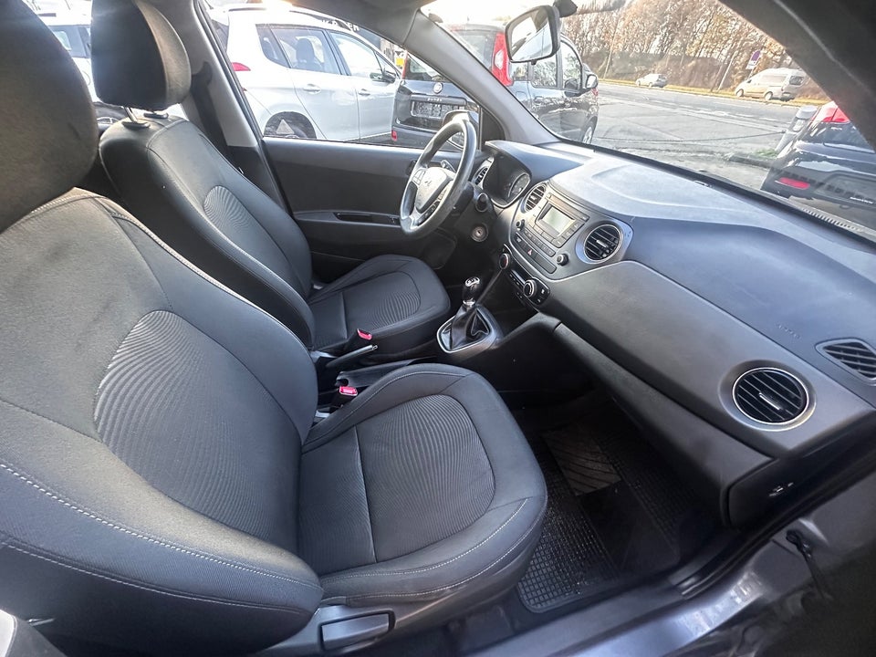 Hyundai i10 1,0 Trend 5d