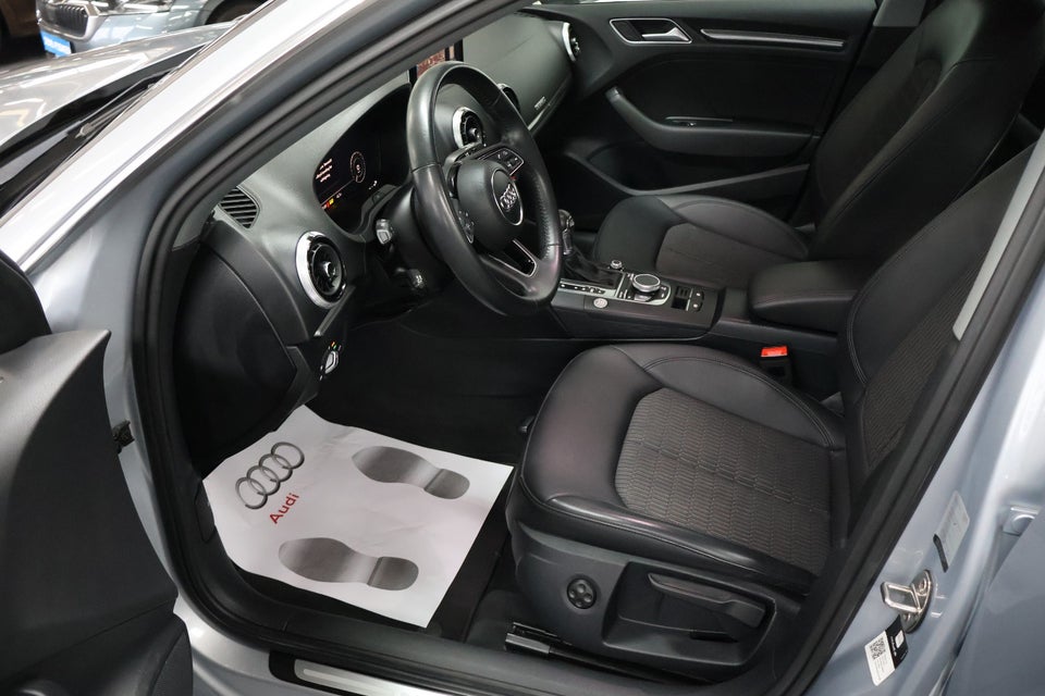 Audi A3 1,4 e-tron Sportback S-tr. 5d