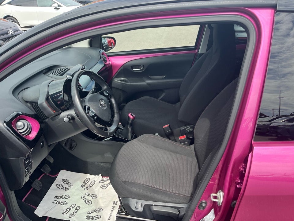 Toyota Aygo 1,0 VVT-i x-cite 5d