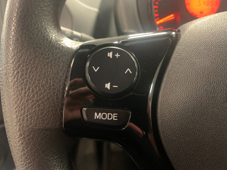 Citroën C1 1,0 VTi Shine 5d