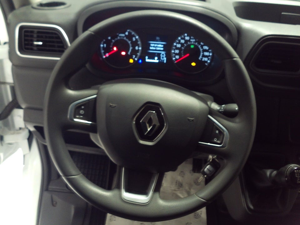 Renault Master IV T33 2,3 dCi 150 L2H2 Kassevogn