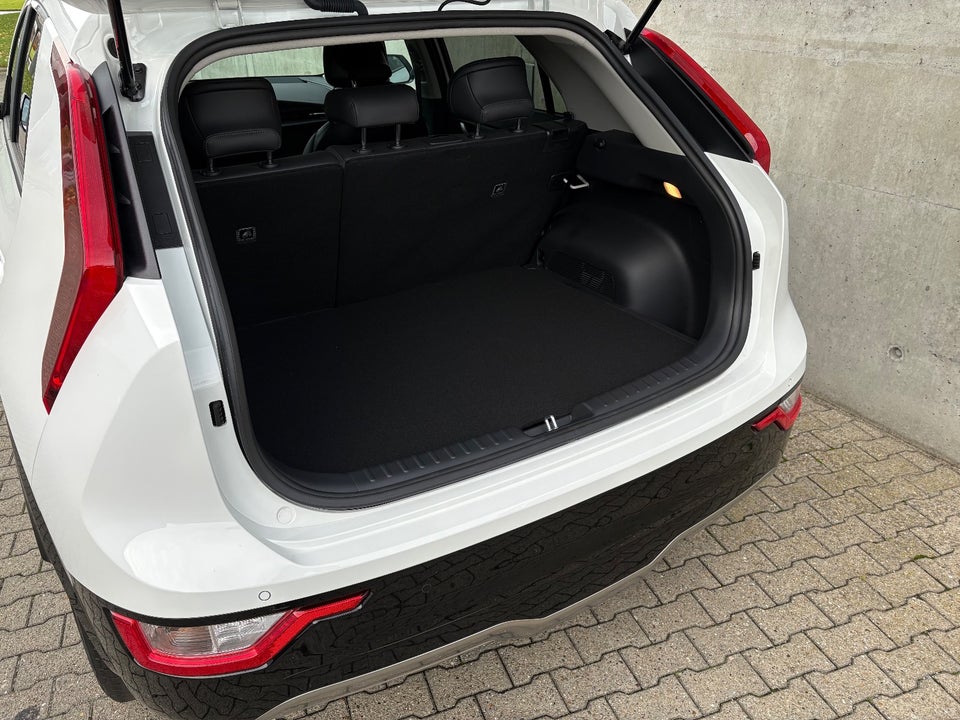 Kia Niro 64 EV Prestige 5d