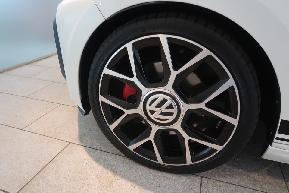 VW Up! 1,0 GTi 3d