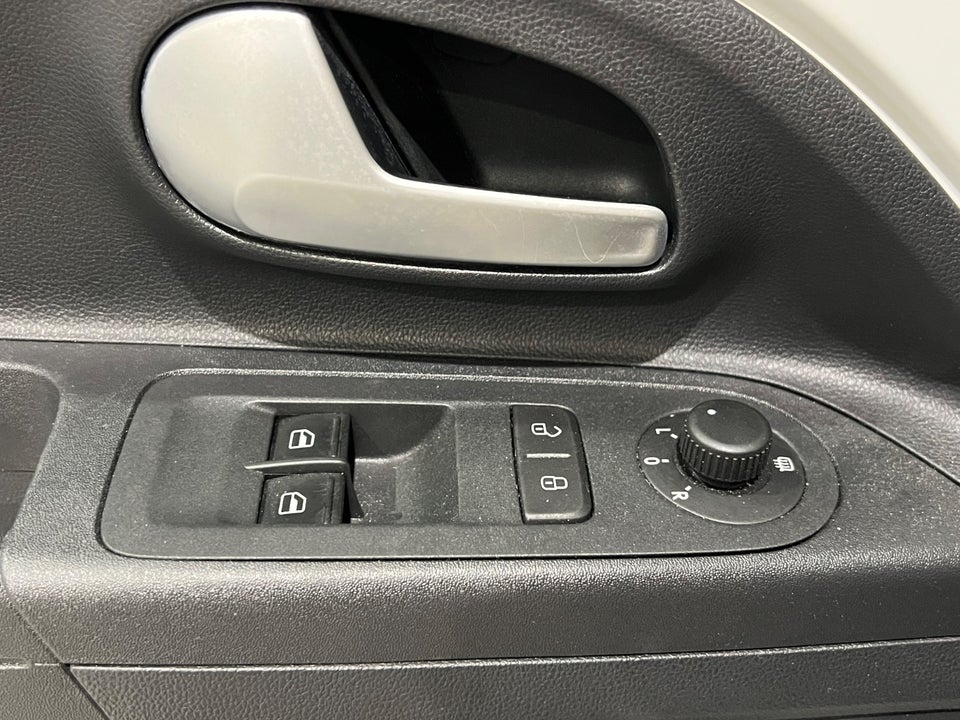 VW e-Up! Move Up! 5d